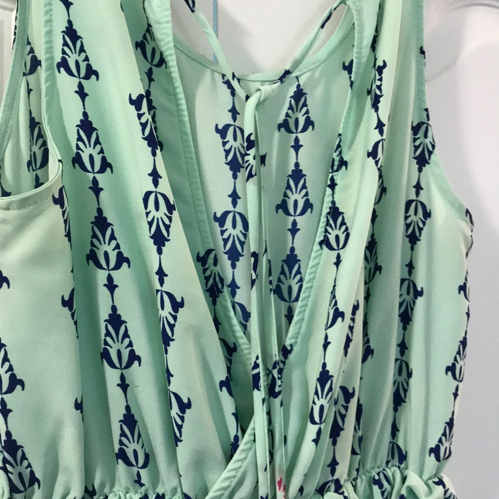 Dress - Picture 6 of 6